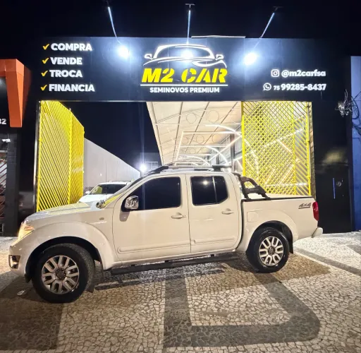 Nissan Frontier SL CD 4X4 2.5tb Diesel AUT 2014