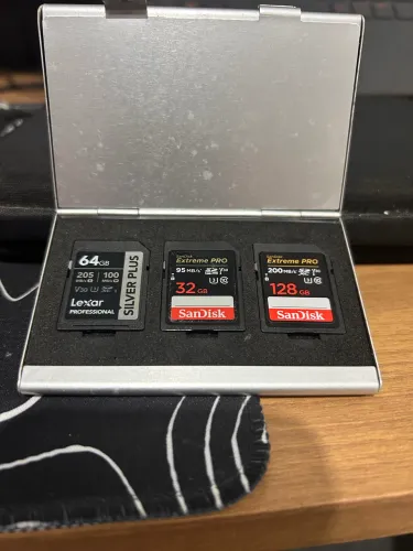Cartão de Memória SDXC 128GB/64GB/32GB