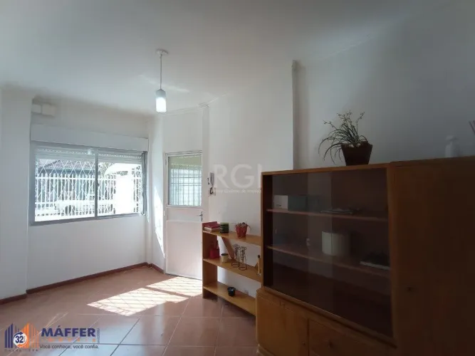 Apartamento 2 quartos/dormitório, com patio, no Bairro São Geraldo