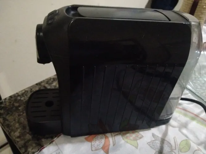 Vendo cafeteira elétrica 3 corações