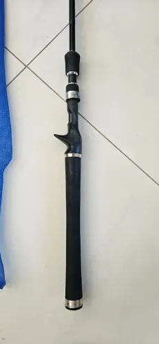 Varas de pesca esportiva