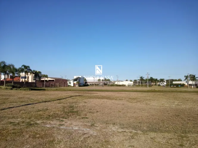Terreno no condomínio Ilhas Park na praia de Torres/RS.