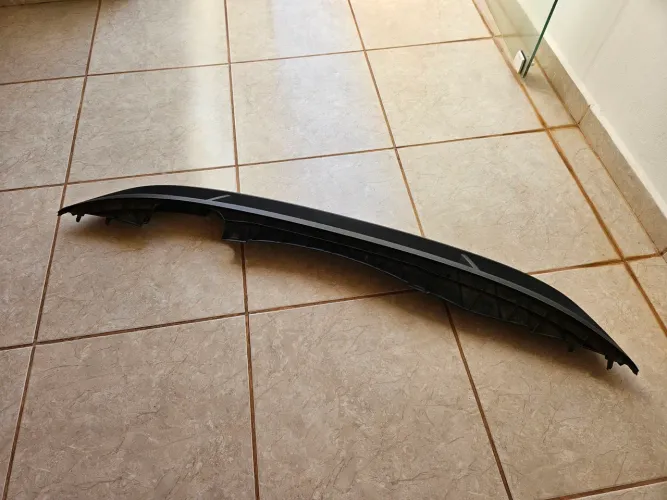 Spoiler/difusor parachoque traseiro original VW Polo 2018 a 22