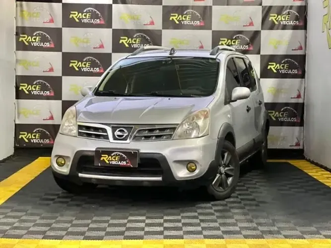 Nissan Livina X-gear Sl/X-gear 1.8 Flex F. Aut. 2013