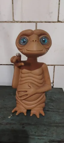 BONECO DO ET o extra terrestre! 