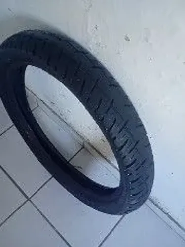 Pneu R18