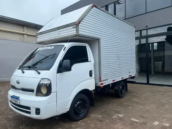Kia Motors Bongo K-2500 2.5 4X2 TB Diesel 2014