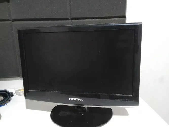 Monitor 14 polegadas vga