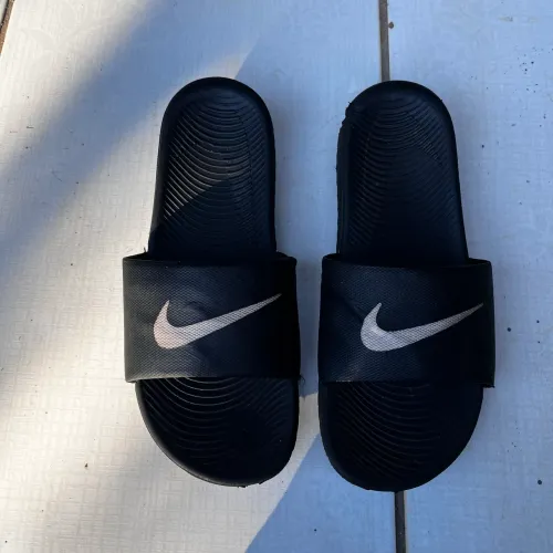 Chinelo Nike Kawa 42