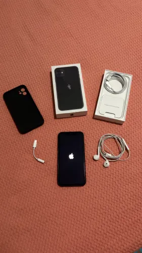 iPhone 11 128 GB Preto - Excelente Estado + Acessórios Originais