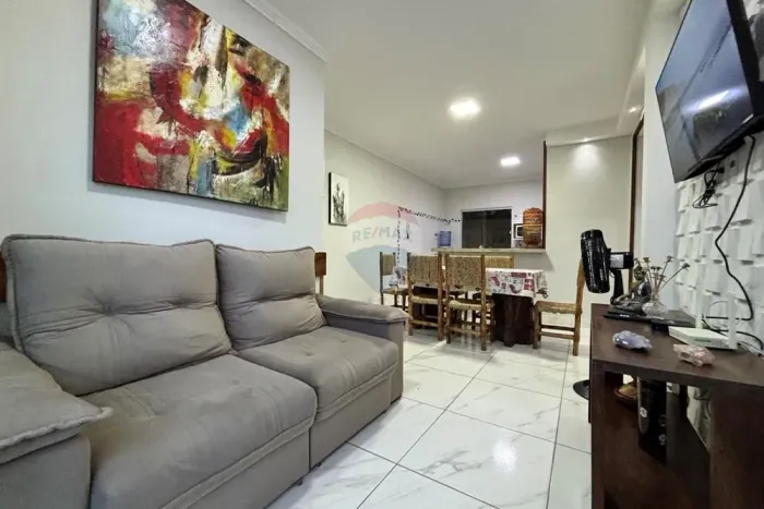 Viva a 400m da Praia de Taperapuã | Apartamento 2 Quartos no Village I