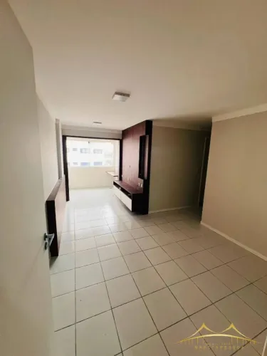 Apartamento no Barro Vermelho Próximo a Prudente, 2/4 Sendo 01 Suite, 57m²