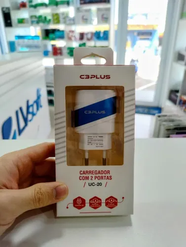 Carregador USB C3Plus UC-20 2A 10W Bivolt Branco Azul