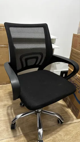 Mesa de escritório + Cadeira