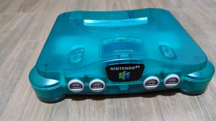 Nintendo 64 edição especial translúcida (Sabores Verde/Turquesa)