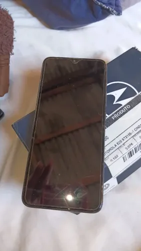 Celular Motorola E20