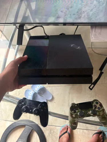 play 4
