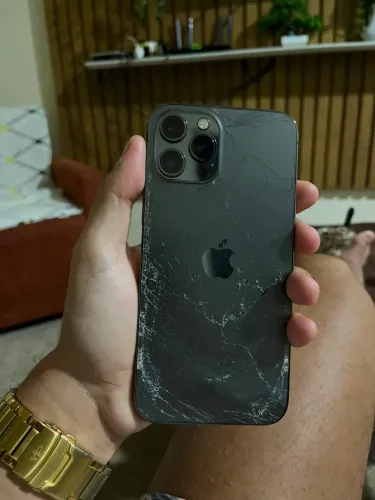 iPhone 12 Pro Max 128gb traseira quebrada
