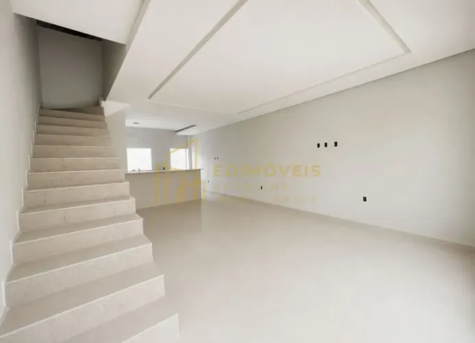 Casa em Condomínio em Colinas de Laranjeiras - 3 Quartos e Varanda