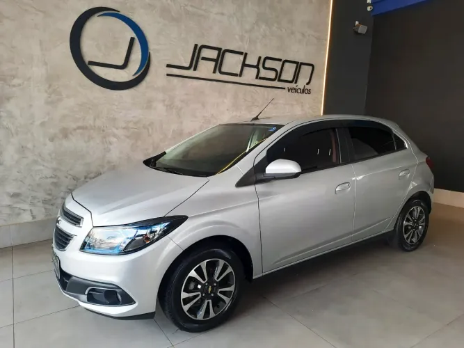 Chevrolet Onix Hatch LTZ 1.4 8V Flex Power Mec. 4P 2016