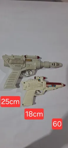 Pistola de brinquedo anos 90