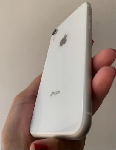 VENDO IPHONE XR 128 GB