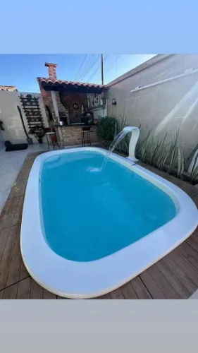 Piscina de 4 metros com instalação completa