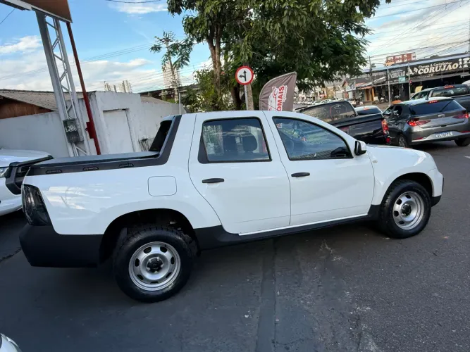Renault Duster Oroch PRO 1.6 Flex 16V Mec. 2023