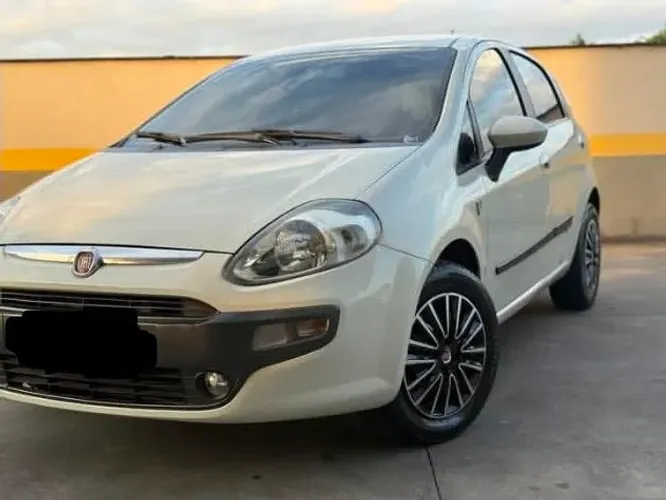 Fiat Punto Essence 1.6 Flex 16V 5P 2013