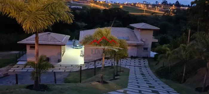 Casa térrea à venda no Condomínio Vivendas do Japi Jundiaí/SP