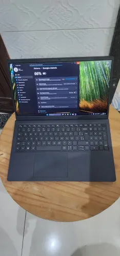 Notebook DELL 3520 I3 12° 8GB RAM 256GB SSD M2