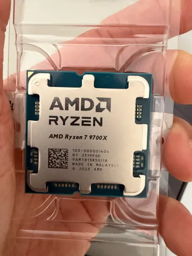 Kit Ryzen 7 9700x + gigabyte B840m Plus wifi6e