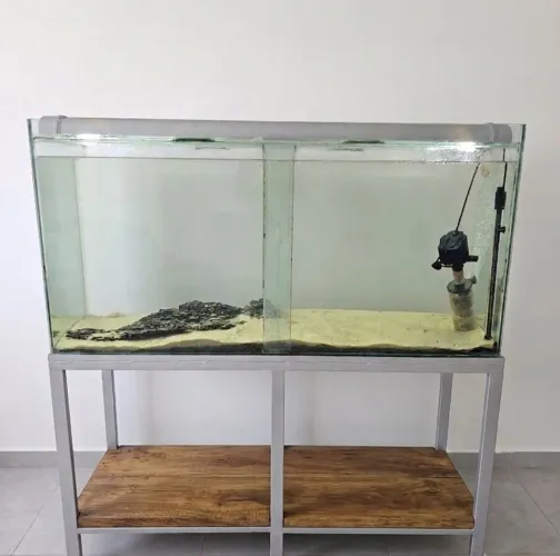 Aquario 300 litros