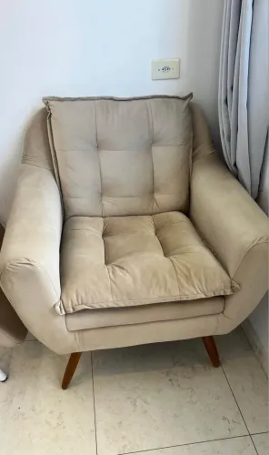 Poltrona reforçada