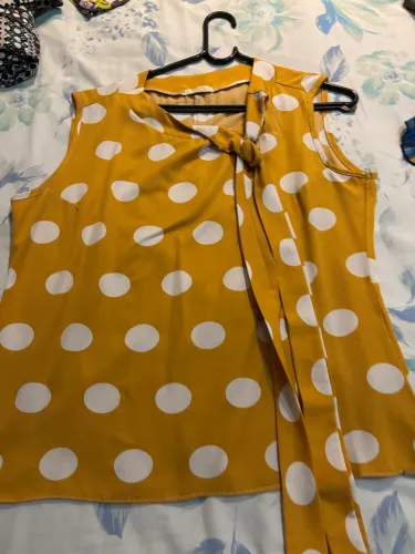 Blusas diversas
