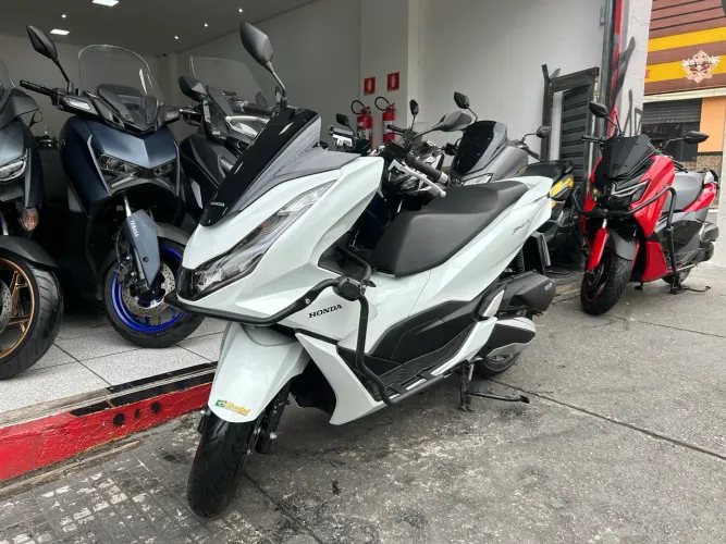 Honda Pcx Abs Ano 2024