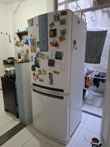 Geladeira invertida Brastemp 447l