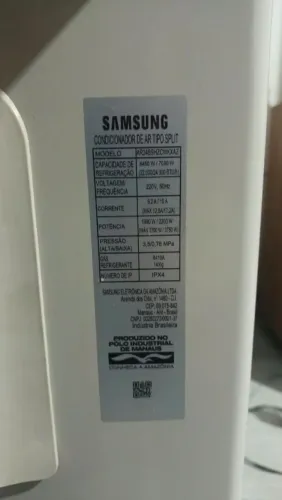 Ar condicionado Samsung 24 mil BTUs quente e frio