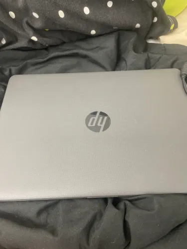 HP 2018 Intel 5 sem quase alguma marca de uso (preciso vender rapidamente) 