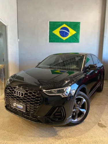 Audi Q3 Perf. Black 2.0 TFSI Tiptr. Quattro 2023