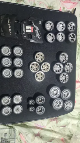 Roda para miniaturas de Carros 1/24 e 1/18