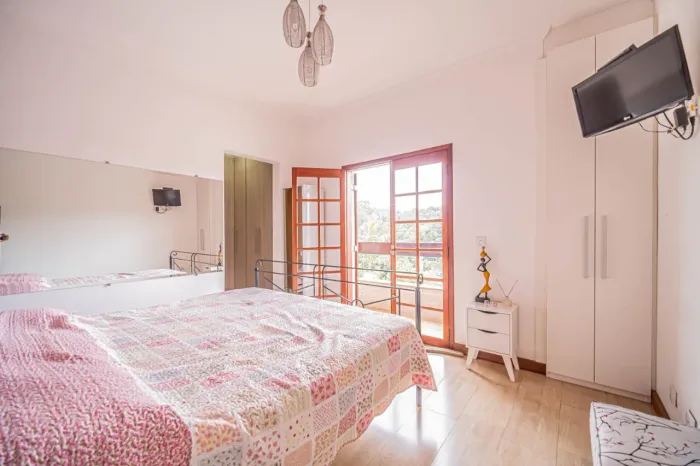 Casa para venda em Chácara Recanto Verde com 3 quartos, sendo 3 suítes, 274m²