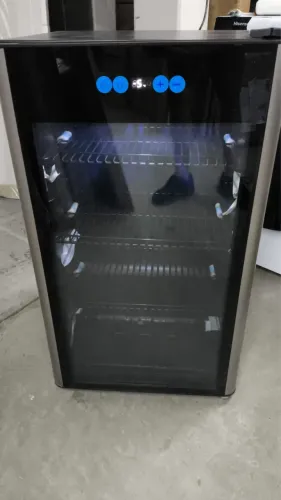 Cervejeira Eletrolux 96 litros BCG 96 Black