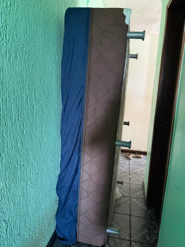 Cama de solteiro BOX