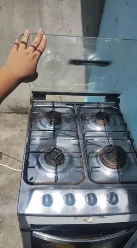 Fogão e microondas
