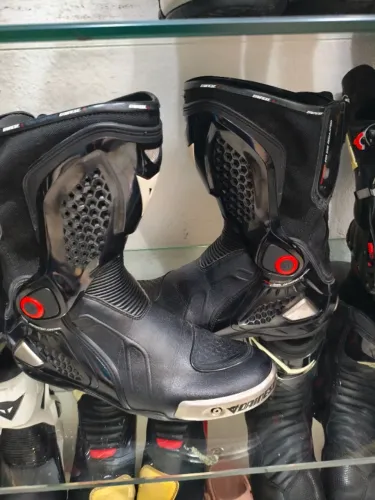 Bota Dainese 42 Br 44 Eur Tork p out 