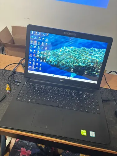 Notebook Inspiron 5557 Intel core i7 placa de video integrada