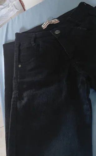Calça jeans preta 