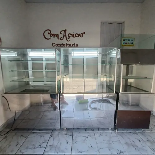 Expositores Inox para doceria