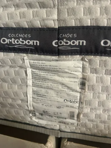 Cama Box casal Queen